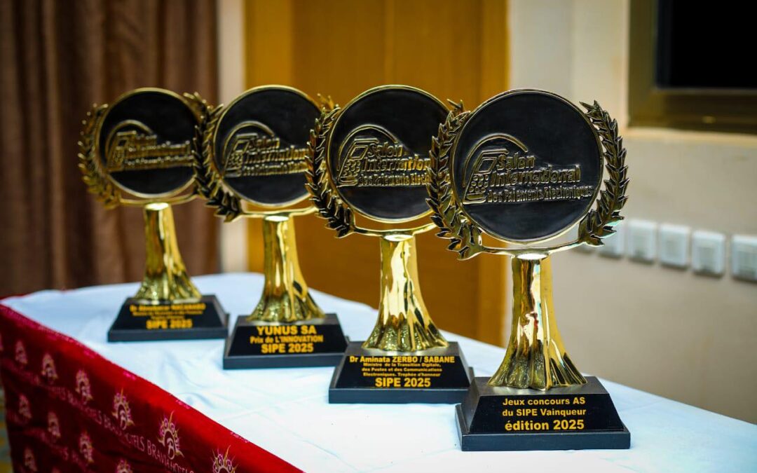 La 𝐍𝐮𝐢𝐭 𝐝𝐞𝐬 𝐌𝐞𝐢𝐥𝐥𝐞𝐮𝐫𝐬 𝐝𝐞 𝐥𝐀𝐧𝐧é𝐞 a marqué avec éclat la fin du Salon International des Paiements Électroniques.